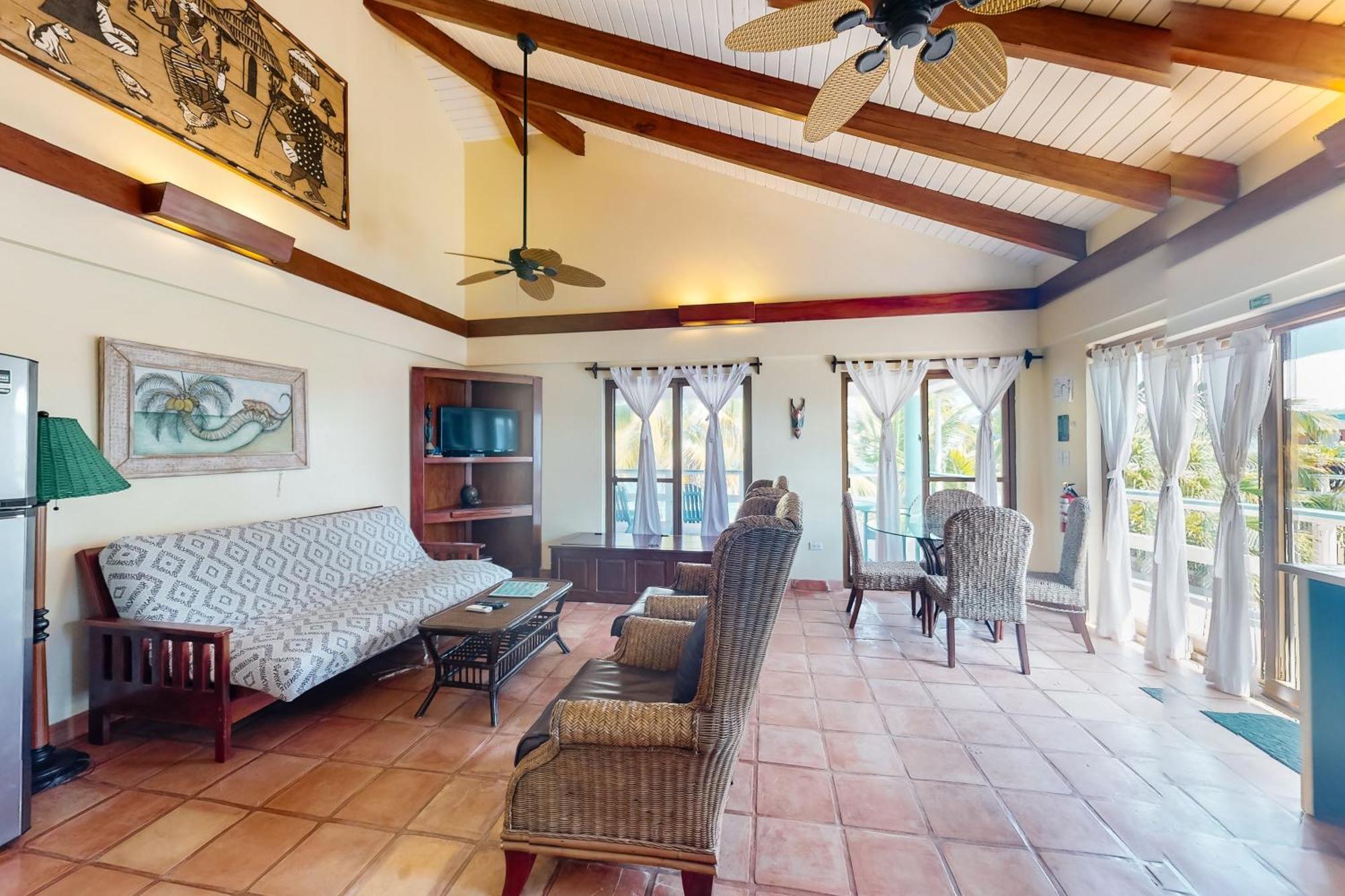 Condo #23 @ Beachside Villas Placencia Екстер'єр фото